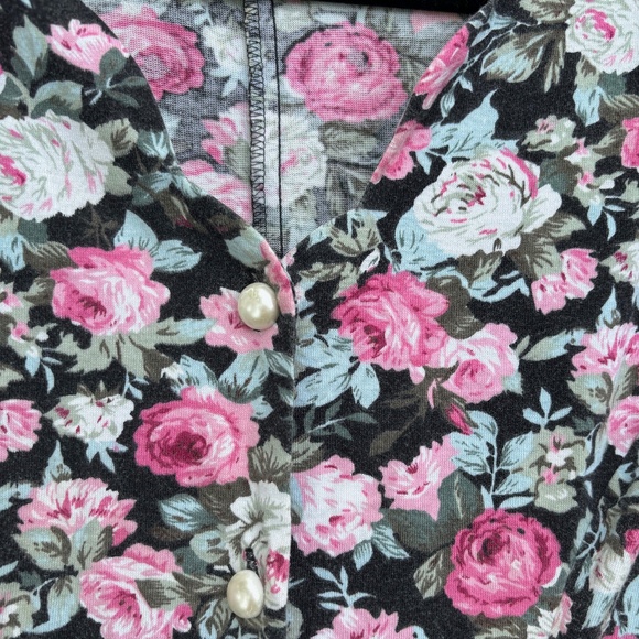 vintage floral romper scalloped neck pearl button size 8 summer playsuit - Picture 1 of 16